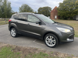 2016 Ford Kuga 2.0 Tdci Titanium X SUV in Grey — image 4