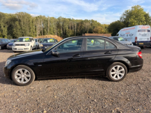 2009 Mercedes-Benz C Class 1.6 C180k Blueefficiency Se Euro 4 4dr in Black — image 6