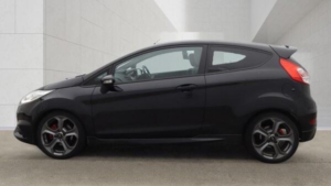 2017 Ford Fiesta 1.6t Ecoboost St-2 Euro 6 3dr in Black — image 5