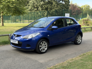 2010 Mazda Mazda2 1.3 Ts2 in Blue — image 3