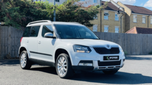 2017 Skoda Yeti 1.2 Tsi Se in White — image 4