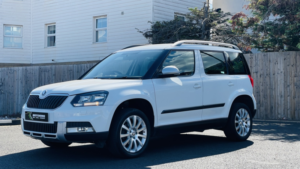 2017 Skoda Yeti 1.2 Tsi Se in White — image 6