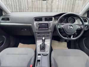 2013 Volkswagen Golf 1.6 Tdi Bluemotion Tech Se DSG Euro 5 (s/s) 5dr in Grey — image 4