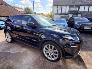 2018 Land Rover Range Rover Evoque Td4 Hse Dynamic in Black — image 4