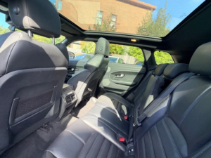 2018 Land Rover Range Rover Evoque Td4 Hse Dynamic in Black — image 5