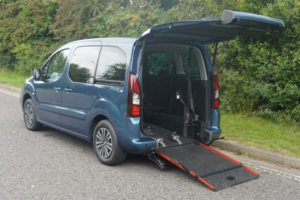 2017 Peugeot Partner Tepee