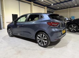2020 Renault Clio 1.3 Tce S Edition Edc Euro 6 (s/s) 5dr in Grey — image 6