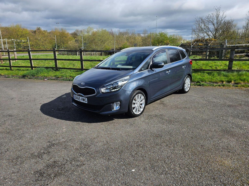 2015 Kia Carens 1.7 Crdi Ecodynamics 3 Euro 5 (s/s) 5dr in Blue — image 1