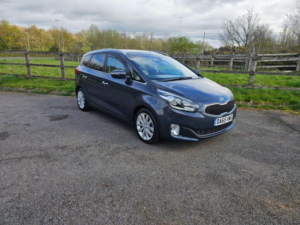 2015 Kia Carens 1.7 Crdi Ecodynamics 3 Euro 5 (s/s) 5dr in Blue — image 4