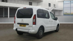 2017 Citroen Berlingo 1.6 Bluehdi Feel Multispace MPV Euro 6 5dr in White — image 4
