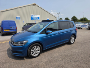2020 Volkswagen Touran 1.5 Tsi Evo Se Family Euro 6 (s/s) 5dr in Blue — image 3