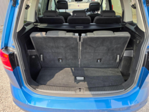2020 Volkswagen Touran 1.5 Tsi Evo Se Family Euro 6 (s/s) 5dr in Blue — image 6