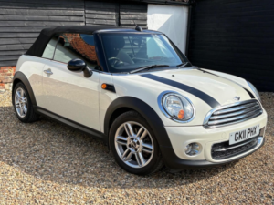 2011 MINI Convertible