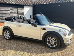 2011 MINI Convertible 1.6 Cooper D Euro 5 (s/s) 2dr in White — image 2