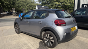 2018 Citroen C3 1.2 Puretech Feel Grey 5dr 8 Stamps+cruise+dab+bluetooth in Grey — image 4