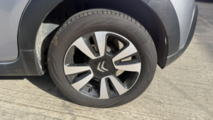 2018 Citroen C3 1.2 Puretech Feel Grey 5dr 8 Stamps+cruise+dab+bluetooth in Grey — image 6
