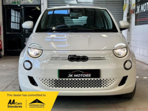 2022 Fiat 500e 42kwh Icon Auto 3dr in White — image 5