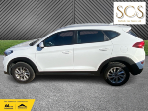 2017 Hyundai Tucson 1.6 Tucson Se Nav 1.6 Gdi 132ps Bd No Aa in White — image 4