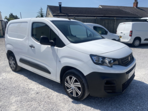 2021 Peugeot Partner