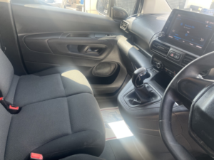 2021 Peugeot Partner 1.5 Bluehdi 1000 Professional in White — image 3
