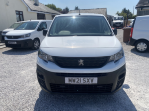 2021 Peugeot Partner 1.5 Bluehdi 1000 Professional in White — image 4