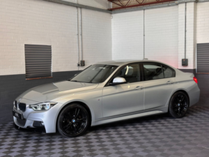 2017 BMW 3 Series 3.0 330d M Sport Saloon 4dr Diesel Auto Euro 6 (s/s) (258 Ps) in Silver — image 5