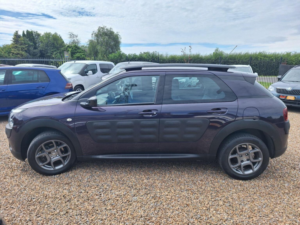 2015 Citroen C4 Cactus 1.2 Puretech Feel Euro 6 5dr (euro 6) in Purple — image 5