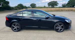2012 Volvo S60 2.0 D3 R-Design Automatic in Black — image 2
