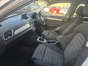 2015 Audi Q3 2.0 Tdi Se in White — image 5