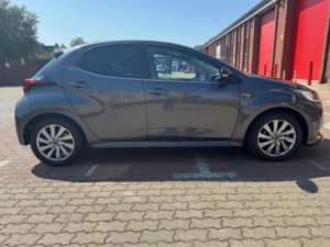 2022 Mazda Mazda2 Hybrid 1.5h Select CVT Euro 6 (s/s) 5dr in Grey — image 3