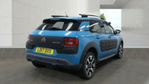 2017 Citroen C4 Cactus 1.2 Puretech Flair Euro 6 5dr (euro 6) in Blue — image 5