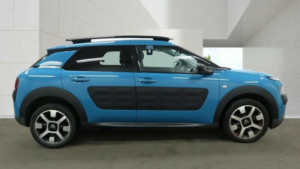2017 Citroen C4 Cactus 1.2 Puretech Flair Euro 6 5dr (euro 6) in Blue — image 6