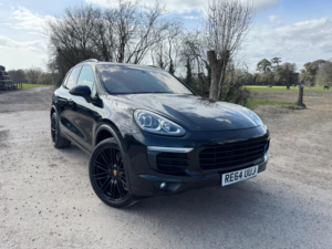2014 Porsche Cayenne 4.2 Td V8 S in Black — image 2