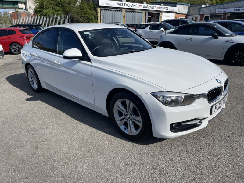 2012 BMW 3 Series 2.0 320d Sport Saloon in White — image 1