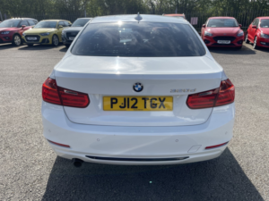 2012 BMW 3 Series 2.0 320d Sport Saloon in White — image 6
