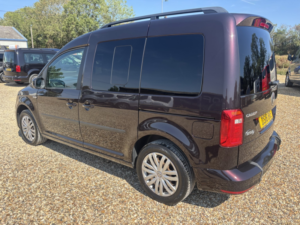 2018 Volkswagen Caddy Life Drive From Wheelchair Access Vehicle 1.4 Tsi Bluemotion Tech in Purple — image 5