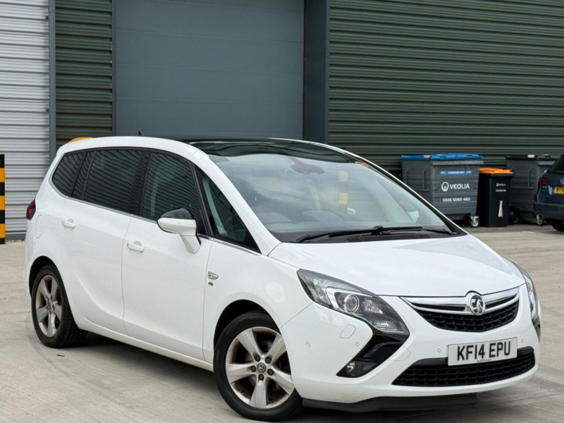 2014 Vauxhall Zafira Tourer 1.6 Cdti Ecoflex Elite Euro 6 (s/s) 5dr in White — image 1