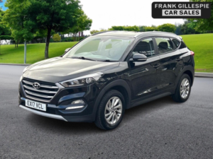 2016 Hyundai Tucson 1.7 Crdi Blue Drive Se Nav Euro 6 (s/s) 5dr in Black — image 3