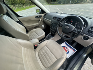2016 Skoda Yeti 1.2 Tsi [110] Se L 5dr Auto, Petrol, Green + Rare Example in Green — image 4