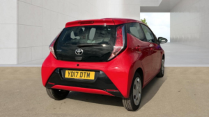 2017 Toyota Aygo 1.0 Vvt-I X-Play Hatchback 5dr Petrol Manual Euro 6 (68 Ps) in Red — image 3