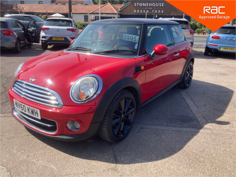 2010 MINI Hatch 1.6 Cooper D Hatchback 3dr Diesel Manual Euro 5 (s/s) (112 Ps) in Red — image 1