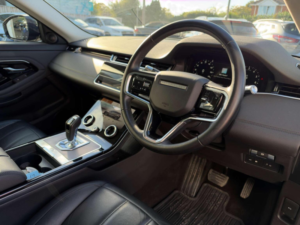 2021 Land Rover Range Rover Evoque 1.5 P300e 12.2kwh Se Auto 4WD Euro 6 (s/s) 5dr in Grey — image 3