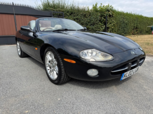 2002 Jaguar Xk8