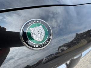 2002 Jaguar Xk8 4.0 V8 in Grey — image 4