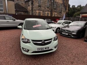 2016 Vauxhall Viva 1.0i Sl Easytronic Euro 6 5dr in Green — image 2