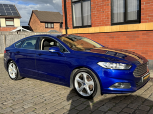 2015 Ford Mondeo 2.0 Tdci Econetic Zetec in Blue — image 2