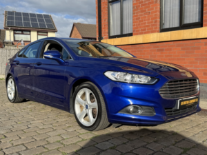 2015 Ford Mondeo 2.0 Tdci Econetic Zetec in Blue — image 3