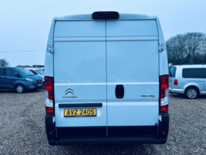 2022 Citroen Relay 2.2 Bluehdi 35 Enterprise in White — image 4