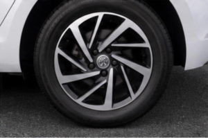 2019 Volkswagen Golf 1.5 Tsi Evo Match Euro 6 (s/s) 5dr in White — image 5