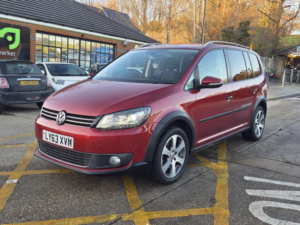 2013 Volkswagen Touran 1.4 Tsi Se DSG Euro 5 5dr in Red — image 3